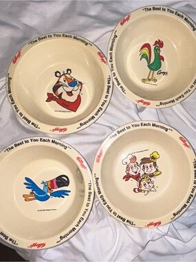 Title: Vintage 1995 Kellogg's Melamine Cereal Bowls - Set of 4 (Tony the Tiger,